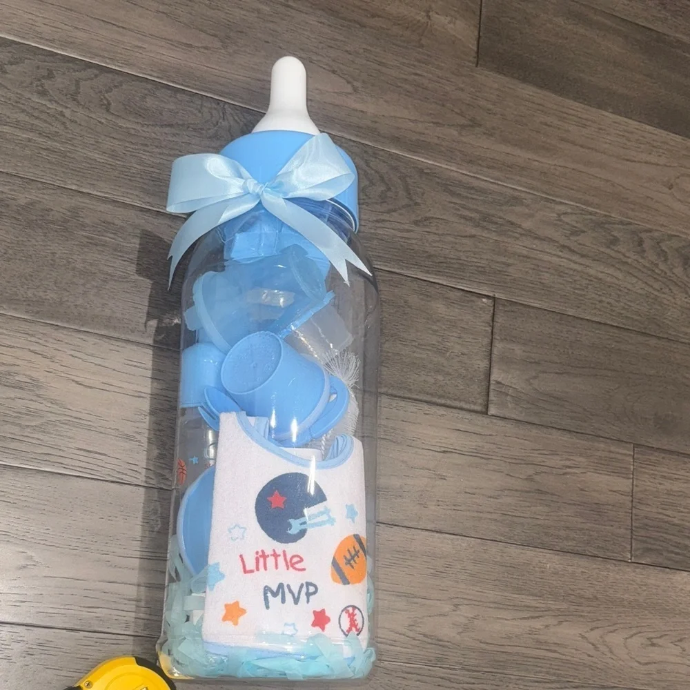 New Giant Baby bottle Gift Set with Blue Accessories for baby boy